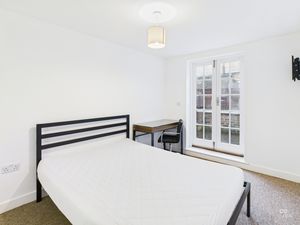 Photo 7- click for photo gallery